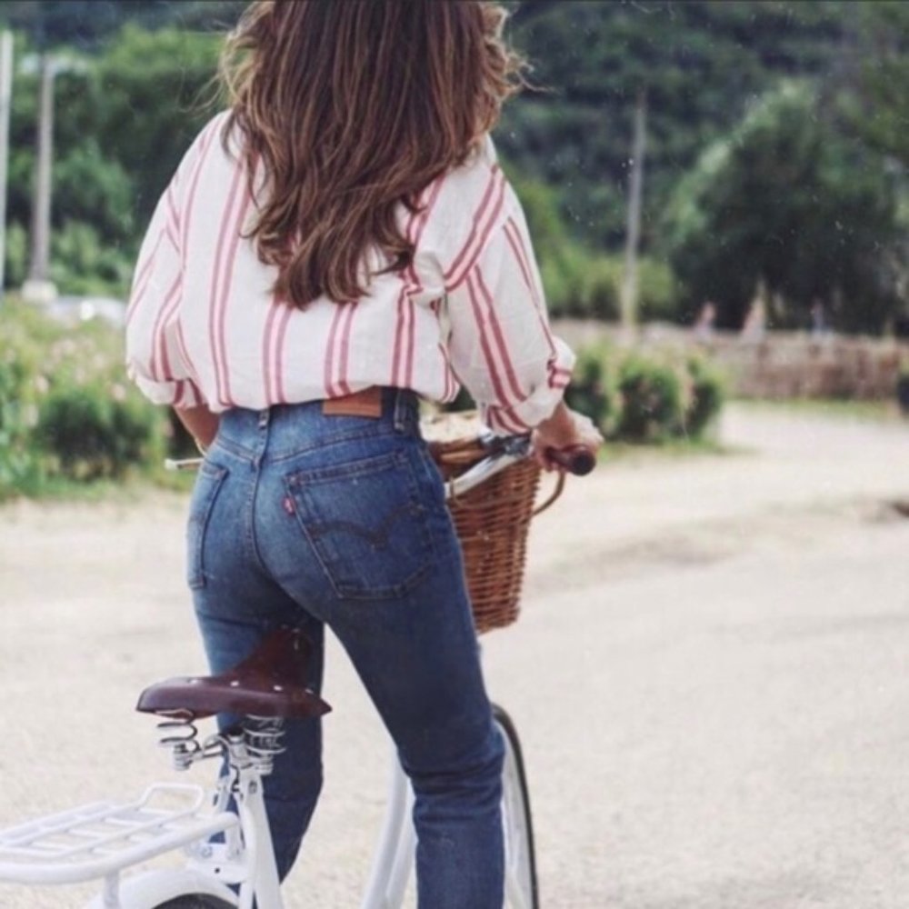 Levi's 💕 Vintage Blue Classic 511 High Rise Jeans